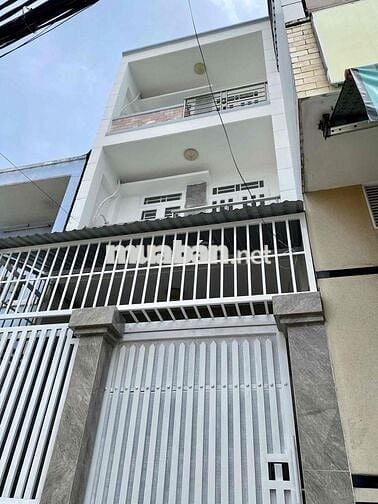 Nhà Sát Tên Lửa 4x20m 2Lầu ST (4PN 5WC) Hẻm Xe Tải. Nguyễn Hới. BTân