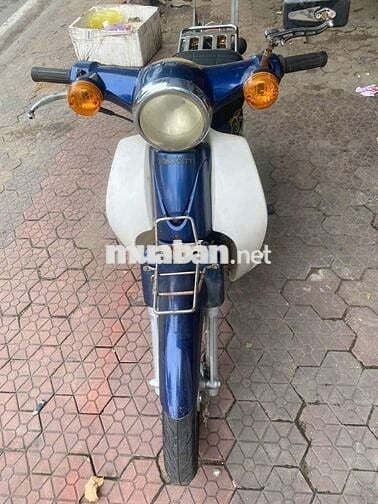 Cúp 50cc hoc sinh sinh viên bán