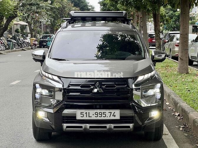 Xpander Cross ĐK 6/2025 lên gần 100tr đồ chơi