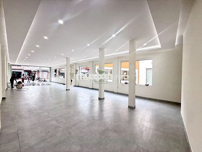 CHO THUÊ NHÀ KINH DOANH 2 MẶT TIỀN TRUNG TÂM SIÊU RỘNG GIÁ 65 TRIỆU