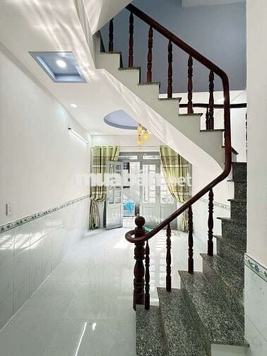 Bán nhà đường tô Ngọc Vân sổ hồng chung đất thổ cư