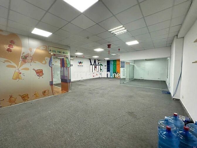 Cho thuê văn phòng đường Lý Tự Trọng, dt 95m²