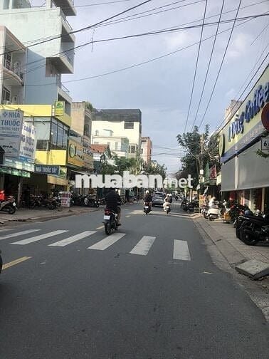 Mặt tiền kinh doanh 3,2 x 8m 1gác