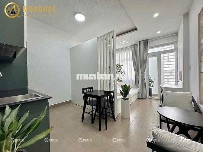 Cho Thuê Căn Hộ Tách Bếp Thoáng Ngay Vòng Xoay Lăng Cha Cả Quận 11