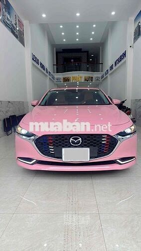 Mazda 3 2023 luxury- 36000 km