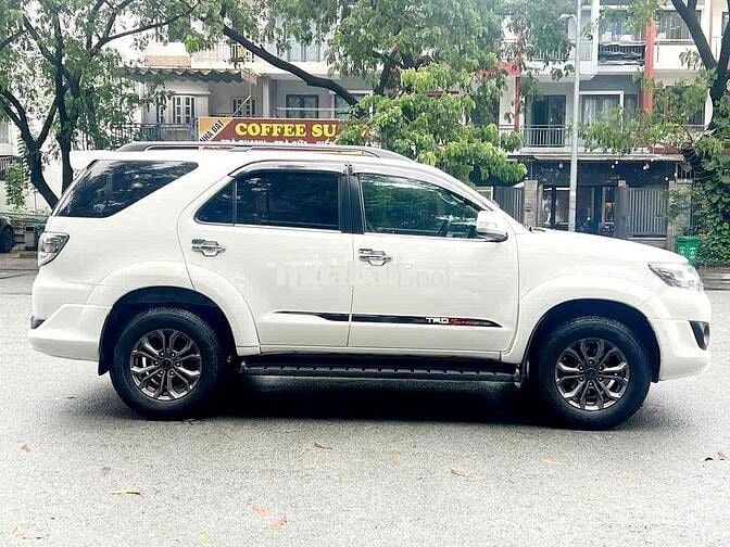 Toyota Fortuner 2015 TRD Sportivo 4x2 AT - 66666 k