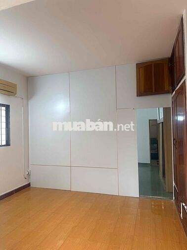 Cho thuê phòng rộng rãi full nội thất ở tối đa 4 người,