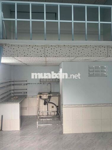 Cho thuê phòng trọ mới, có gác, cách KCN trà nóc 300m