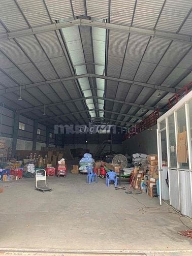 Cho thuê nhà xưởng 1800m2 giá 85tr tại đường an phú đông 25 quận 12