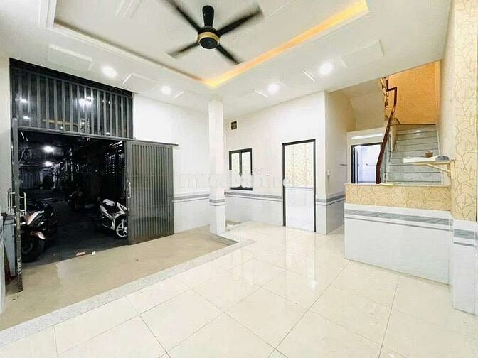 BÁN NHÀ 4 TẦNG- HXH ĐỖ CỬA - NHÀ MỚI FULL NỘI THẤT-GIÁ CHỈ 5.65 TỶ