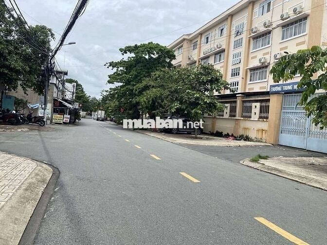 Bán Nhà 3 Tầng HXH Tr.học 1.2.3 Bình Chiểu Th. Đức DT68m 5Pn Hoàn Công