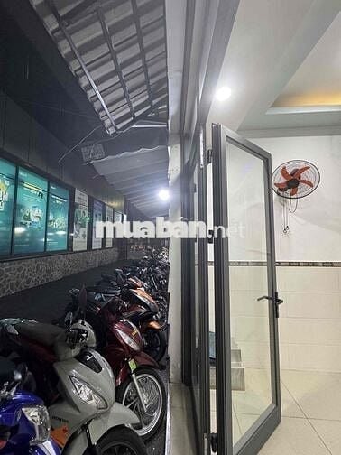 Nhà cho thue 761/1 luy ban bich