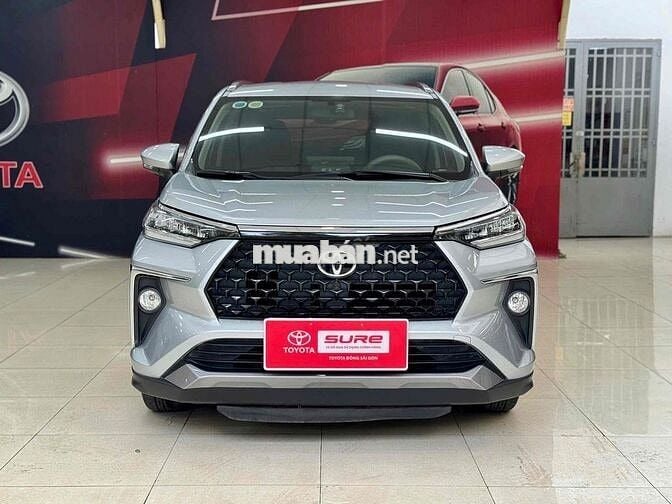 Toyota Veloz Cross 2022 CVT - 56500 km. Xe gia đìn