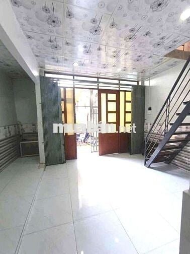 Nhà trung tâm Sóc Trăng, dọn vào ở ngay gần chợ lớn