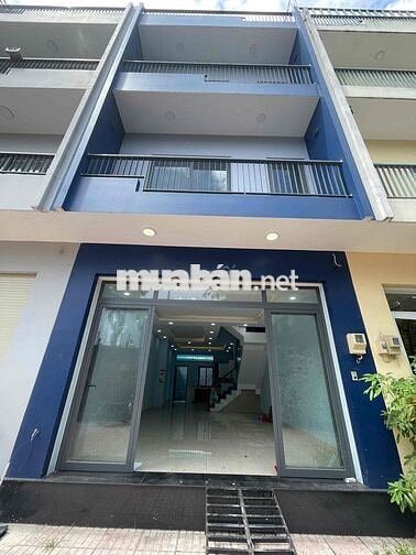 Nhà đẹp cho thuê 3 tầng (6m x 16m) có 4 phòng ngủ khu dân trí cao