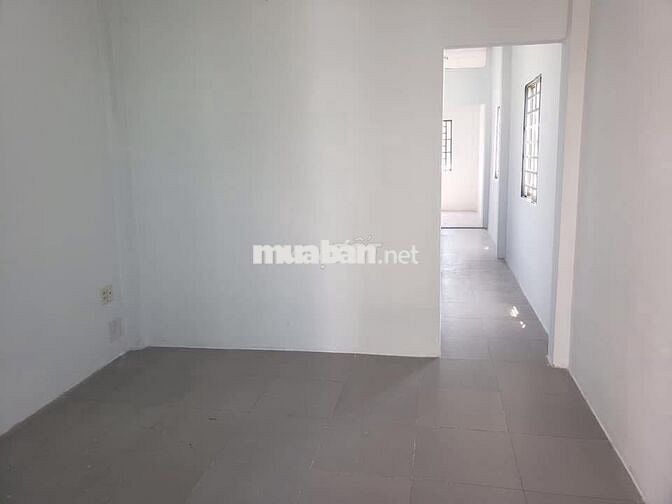 Cho Thuê 1 tầng riêng biệt trong nhà nguyên căn