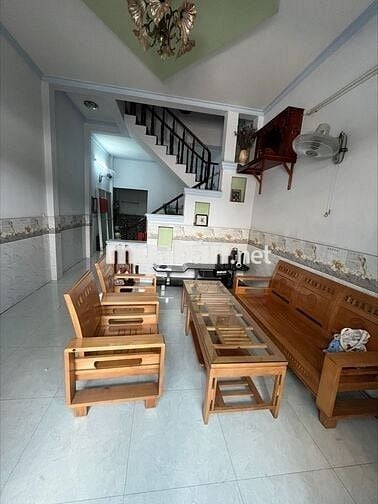 Cho thuê nhà nguyên căn 1 trệt 1 lầu – hẻm xe tải ra vào thoải mái