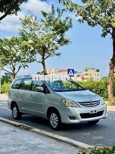 Toyota Innova G 2009