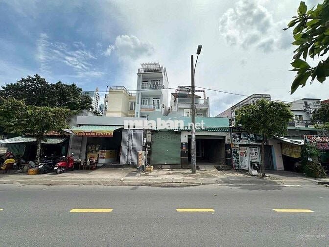 cho thuê nhà mặt tiền Trần Xuân Soạn 4.6x27 - 3 lầu giá 30 tr