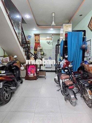 VƯỜN LÀI - ( 4 X 8 ) 2 TẦNG - 2PN - 2WC - KHÔNG LỘ GIỚI - HẺM THÔNG