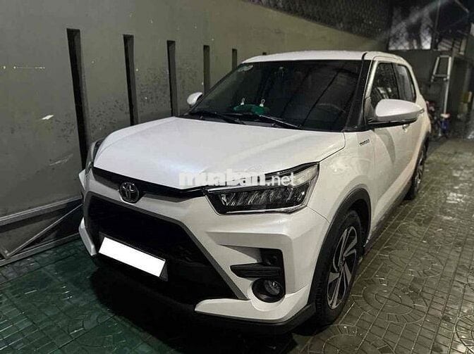 Toyota Raize 2024 - 4700 km