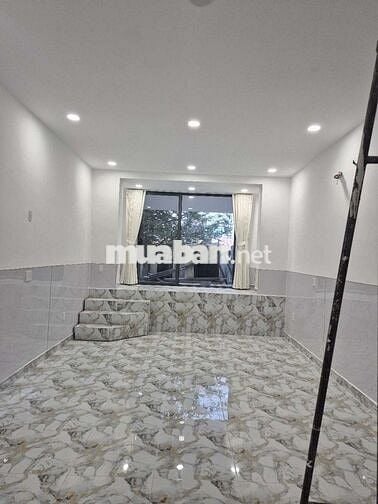 Mb LÊ THÁNH TÔN Q1. ĐỐI DIỆN CHỢ BẾN THÀNH , 60M2 CHỈ VỚI 15TR