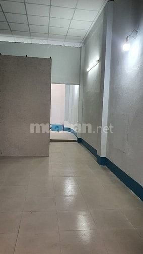 Ô tô đổ cửa nhà 4m x 16,5m P. Bình Hưng Hòa B Bình Tân ngộp 2.650 tỷ