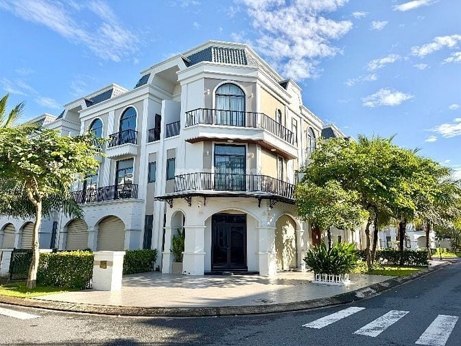 Mở bán 20 căn nhà KĐT Lavilla Green City sổ sẵn ngay Aeon Tân A