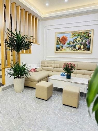 Hàng rất Hiếm Tân Triều , Nguyễn Xiển ,Diện Tích 33 m 5 tầng ,