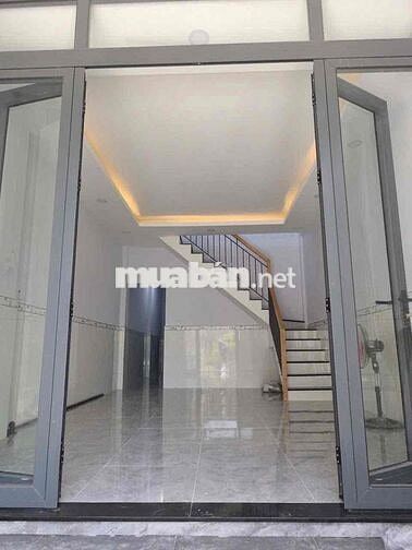 nhà 1 lầu 5pm 2wc gàn cầu ô dầu