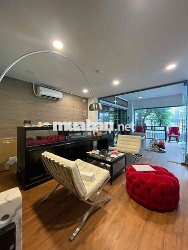 MB Kinh Doanh 4x15m Ngay CMT8 Tiện Spa Nail VP Hẻm Oto Có Hầm Xe BV