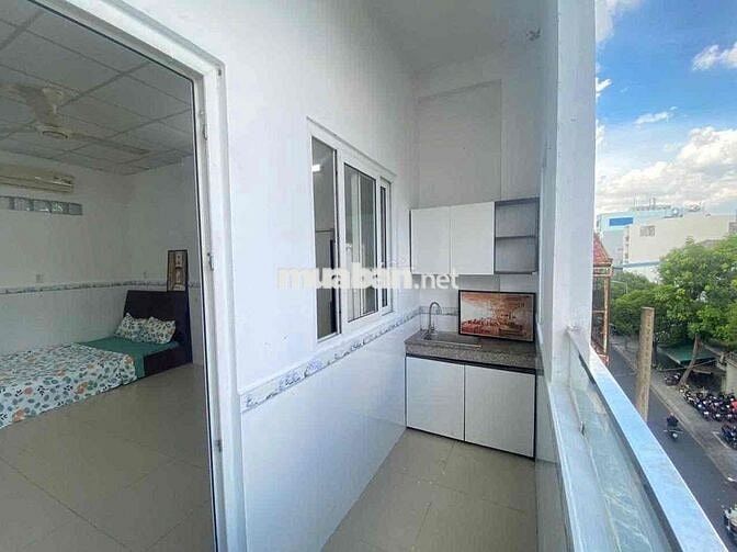 Cho Thuê 1PN Balcon 40m2 Thang Máy Ngay Hoà Hưng Toà Viettel Quận 10