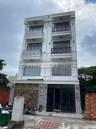 Bán nhà sổ hồng riêng vào ở ngay đường Hiệp Bình, phường Hiệp Bình.