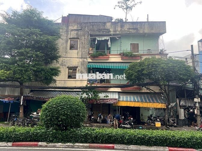 Cho thuê nhà mặt tiền bề ngang khủng