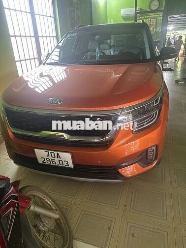 Kia Seltos 2021 Premium 1.4 AT - 46000 km