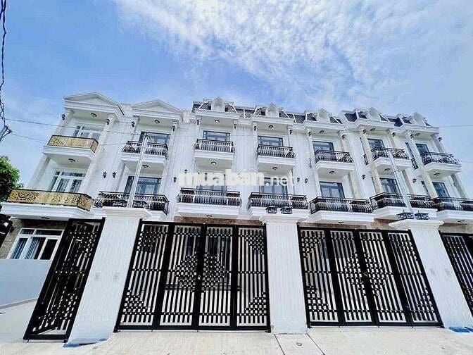 Cho Thuê Nhà 1 Trệt 2Lầu 4Phòng Ngủ Phú Hoà Ngay Trường Cao đẳng Y Tế