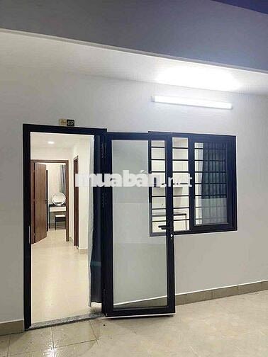 PENTHOUSE FULL NỘI THẤT BAN CÔNG SÂN THƯỢNG NHÀ MỚI PHÒNG ĐẸP RỘNG