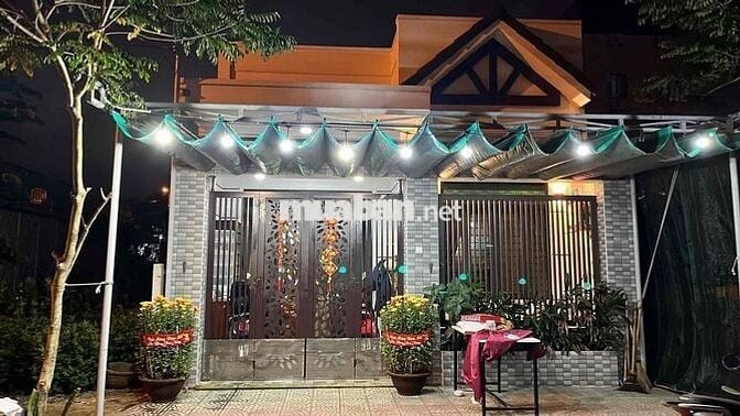 HH 1% gửi ae môi giới bán đất tặng nhà vườn C4 MT 5m5 Phan Văn Định