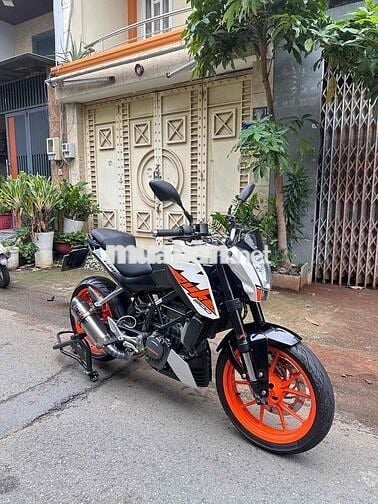 KTM Duke 200 biển số Sài Gòn 2019