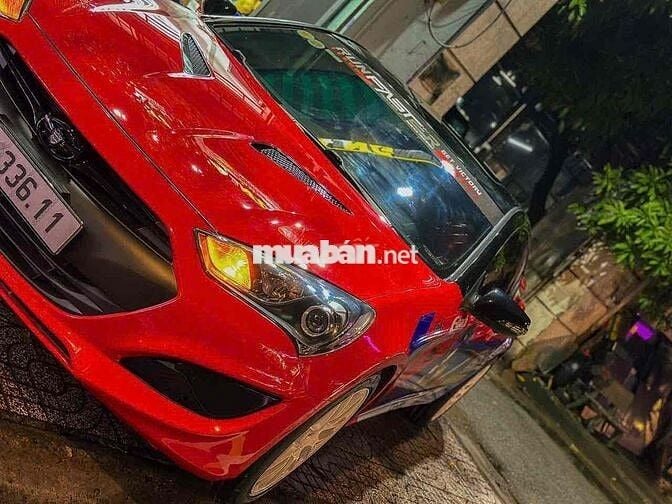 Genesis Coupe 2.0 Bi-Turbo 2012