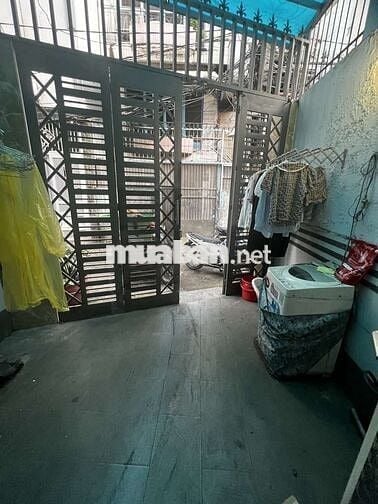 BÁN GẤP CHDV - 206 M2- 4 TẦNG -7PN- 7WC