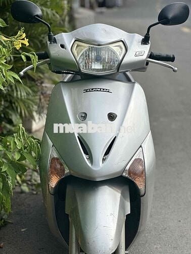 honda Lead 110..bstp..máy zin êm..như hình