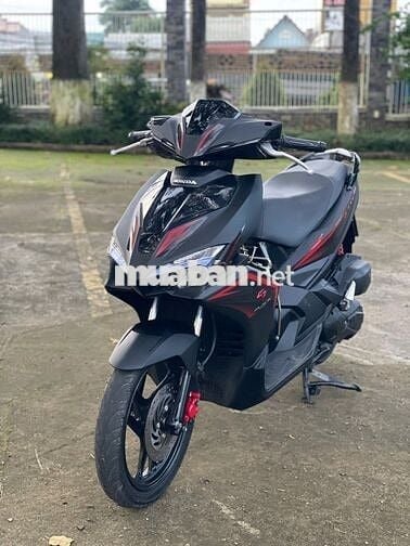Xe máy Honda Air Blade 125 đời 2017 màu đen