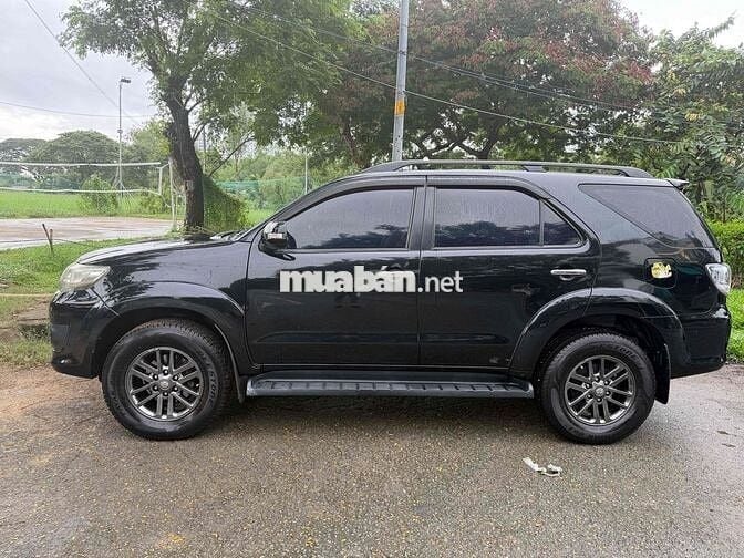 Toyota Fortuner 2014 - 155000 km