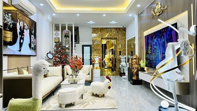 Nhà Đẹp Thang Máy, Phố Nguyễn An Ninh 42m, 7 tầng, mt 4.2m, 15.9 tỷ