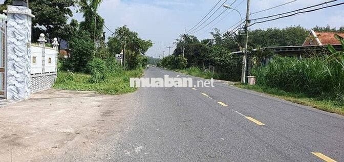 Lô đất biệt thự ngay mặt tiền 659m2 930 triệu thương lượng