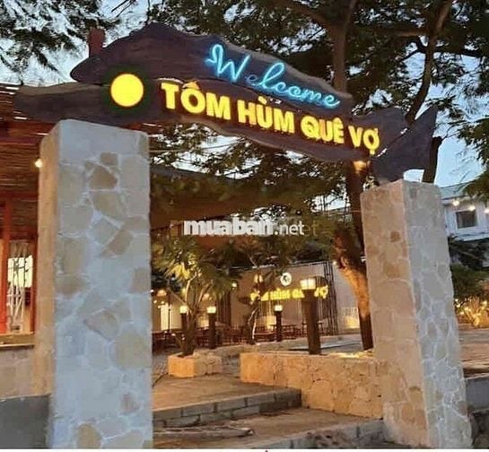 Sang nhượng mặt bằng đang kinh doanh nhà hàng