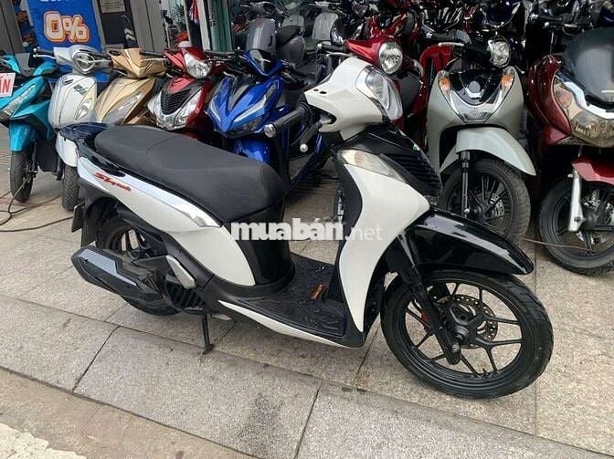 Honda SH mode 2015 mới 90% Bstp chính chủ
