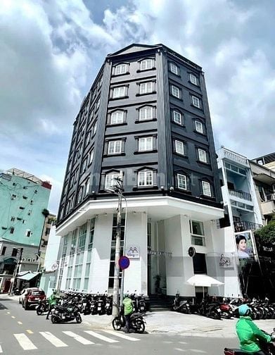 Toà nhà MT Tân Sơn Nhì, TP; 200m2 (10 x 20); Hầm 7 Tầng; HĐT 200Tr