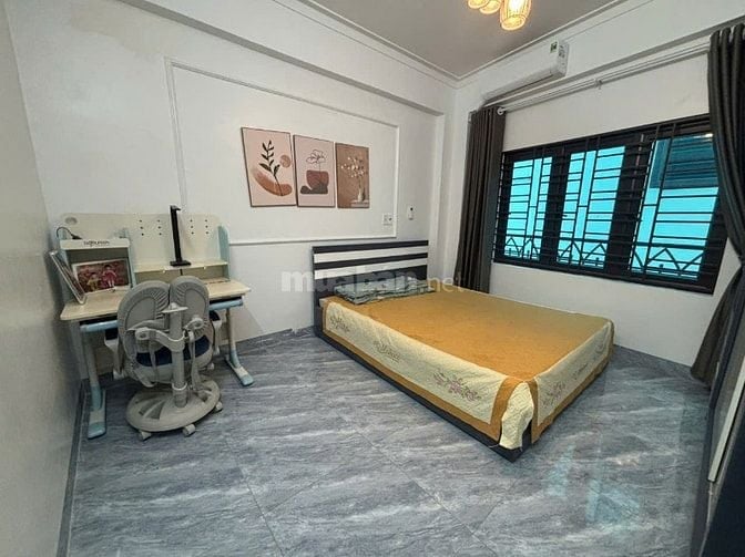 Cần chuyển đổi chỗ ở bán nhà 3 tầng ngõ 84 an Thái TP Hải Dương (cũ)